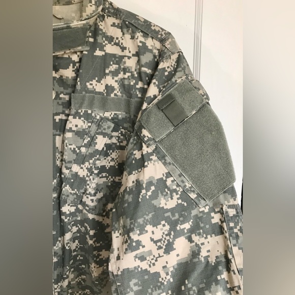 US Military Army Mens LS Full Zip Camo Cargo Combat Uniform Jacket Medium - Picture 5 of 9